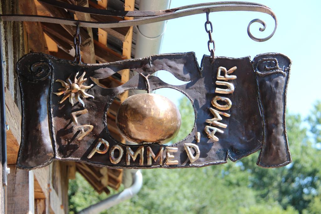 La Pomme D'Amour Honfleur Zewnętrze zdjęcie